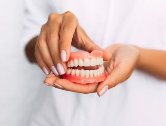 choose renew dental surgery for implant supported dentures